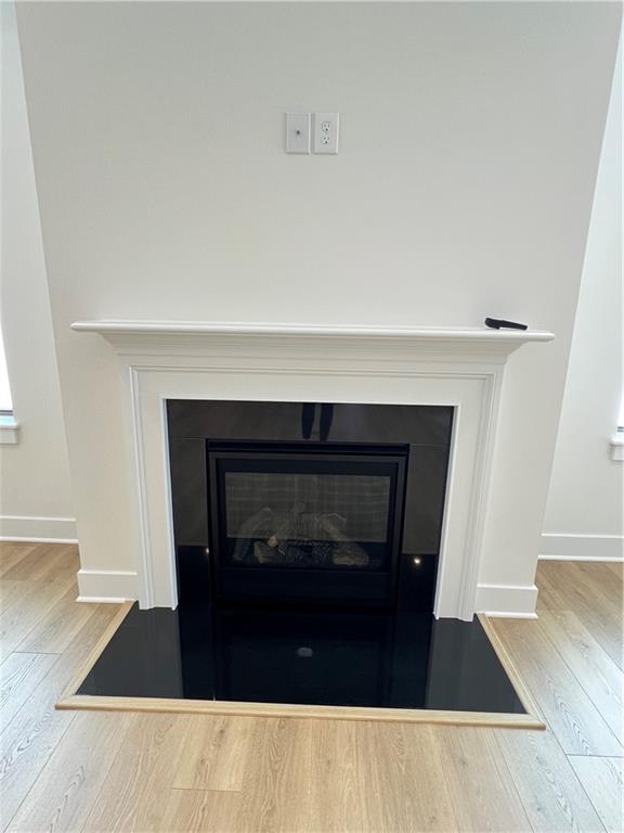 107 Hemingway Lane Coraopolis, PA 15108 - Photo 18 of 32 a living room with a fireplace