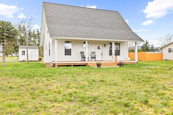 $495,000 | 981 West Hendrickson Road, Sequim, WA 98382