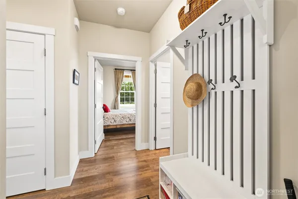 $495,000 | 981 West Hendrickson Road, Sequim, WA 98382