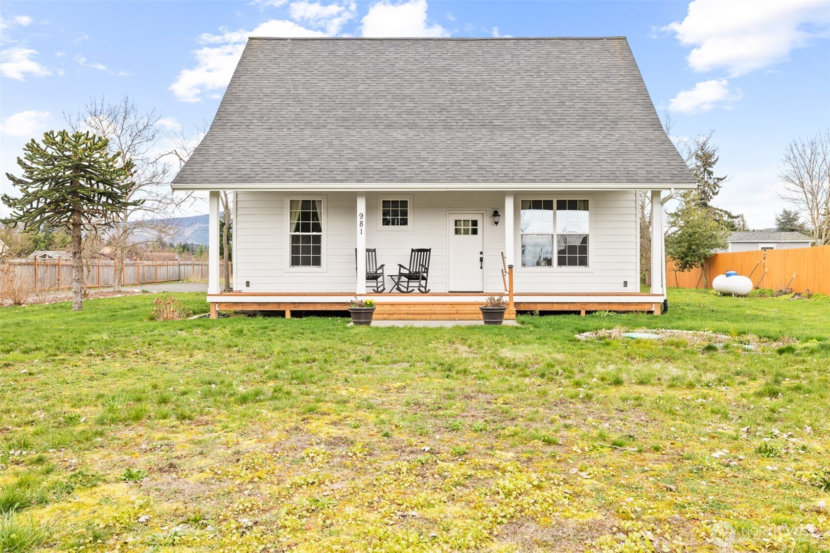 981 West Hendrickson Road Sequim, WA 98382 - Photo 29 of 40