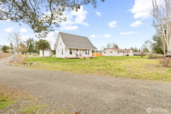 $495,000 | 981 West Hendrickson Road, Sequim, WA 98382