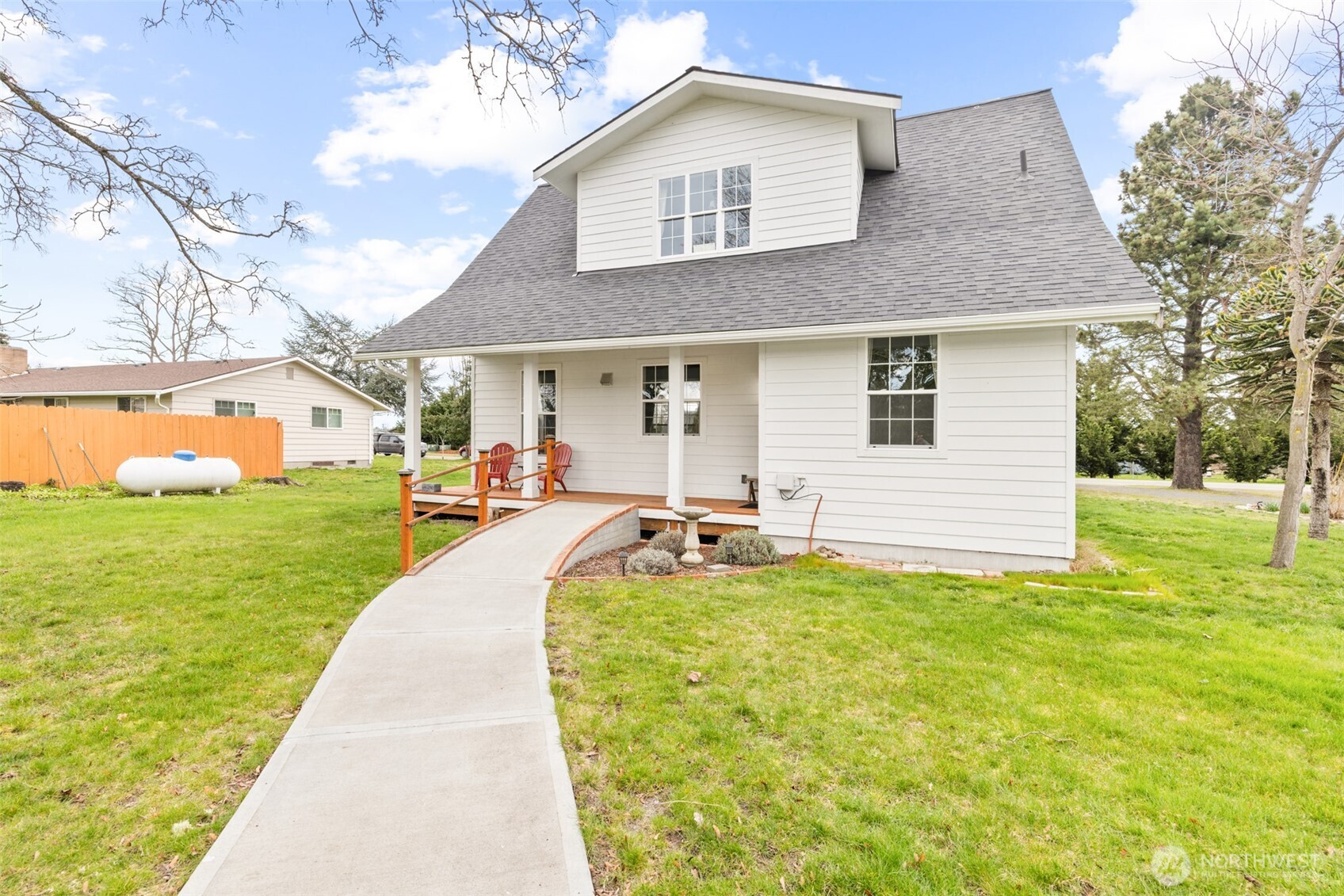 981 West Hendrickson Road Sequim, WA 98382 - Photo 32 of 40