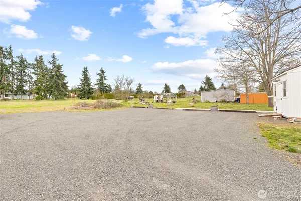 $495,000 | 981 West Hendrickson Road, Sequim, WA 98382