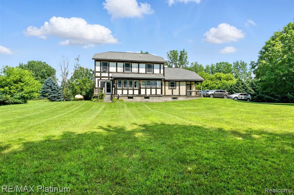 11077 North Owosso Road Fowlerville, MI 48836 - Photo 25 of 39 Gallery Image 25