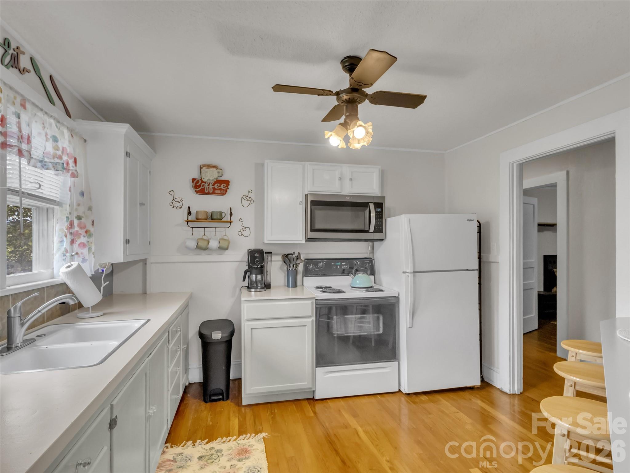 1114 Old Clyde Road Clyde, NC 28721 - Photo 11 of 36
