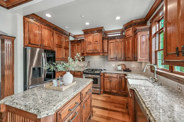 $1,100,000 | 2425 South Superior Street, Milwaukee, WI 53207