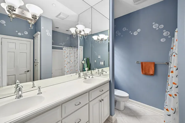 $1,100,000 | 2425 South Superior Street, Milwaukee, WI 53207