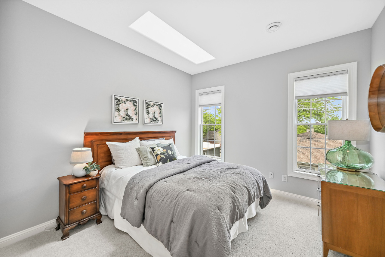 2425 South Superior Street Milwaukee, WI 53207 - Photo 31 of 47 Bedroom 4