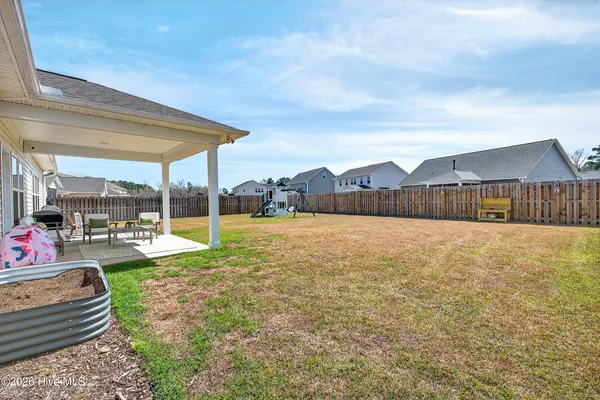 $500,000 | 42 East Maritt Street, Hampstead, NC 28443