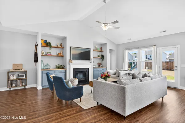 $500,000 | 42 East Maritt Street, Hampstead, NC 28443