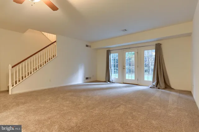 $2,500 | 712 Creekside Drive, Hummelstown, PA 17036