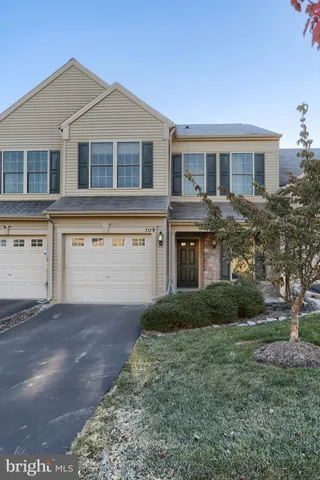 $2,500 | 712 Creekside Drive, Hummelstown, PA 17036