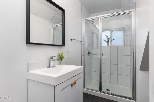 $1,299,000 | 135 South Ave 53, Highland Park, CA 90042