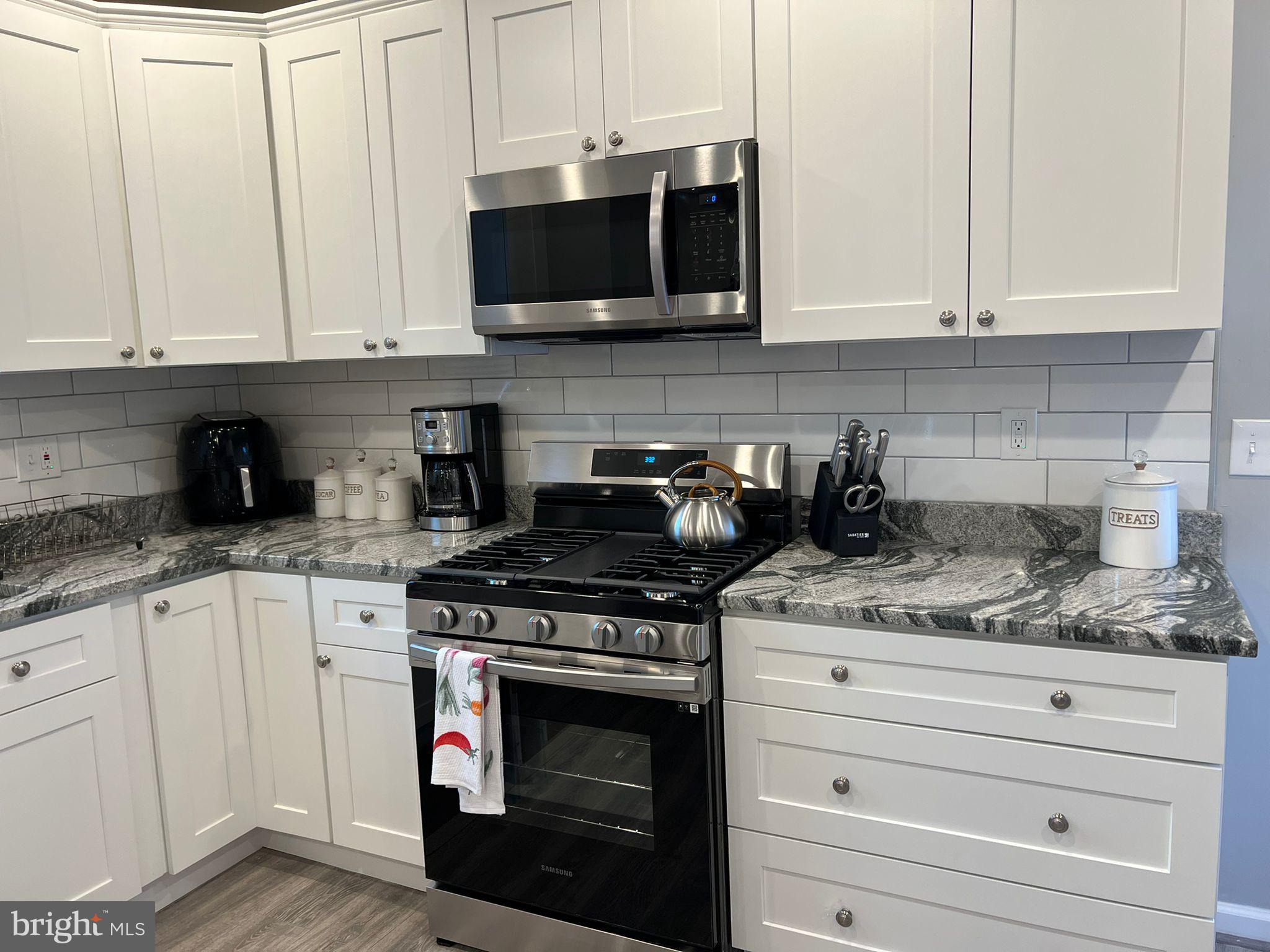 1701 Spence Street Baltimore, MD 21230 - Photo 5 of 27