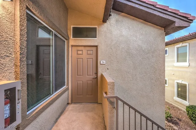 $269,000 | 3351 Indian Shadow Street, Unit 204, Las Vegas, NV 89129