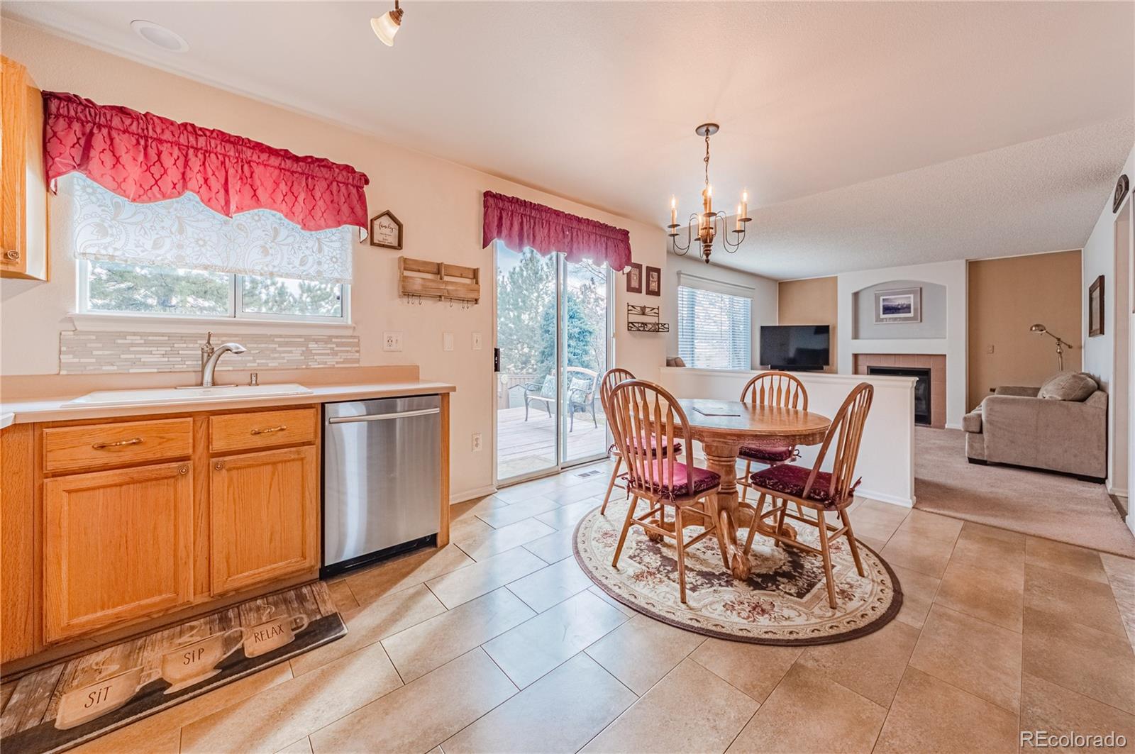 9660 South Castle Ridge Circle Highlands Ranch, CO 80129 - Photo 15 of 40