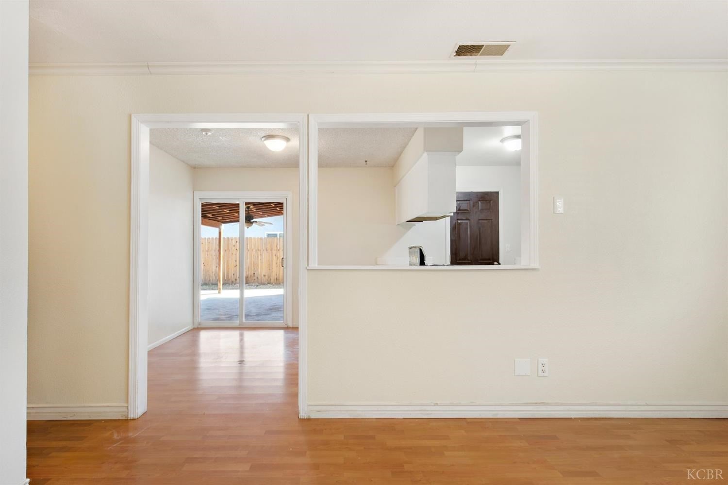 2893 Merlan Way Hanford, CA 93230 - Photo 11 of 30 Gallery Image 11