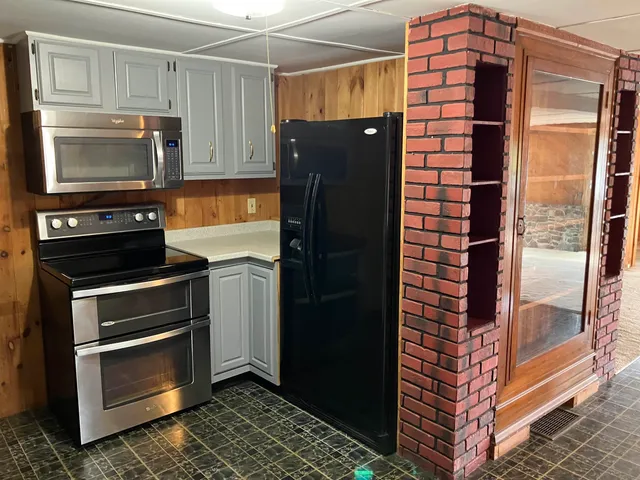 $675,000 | 24 Porter Road, Milton, NH 03851