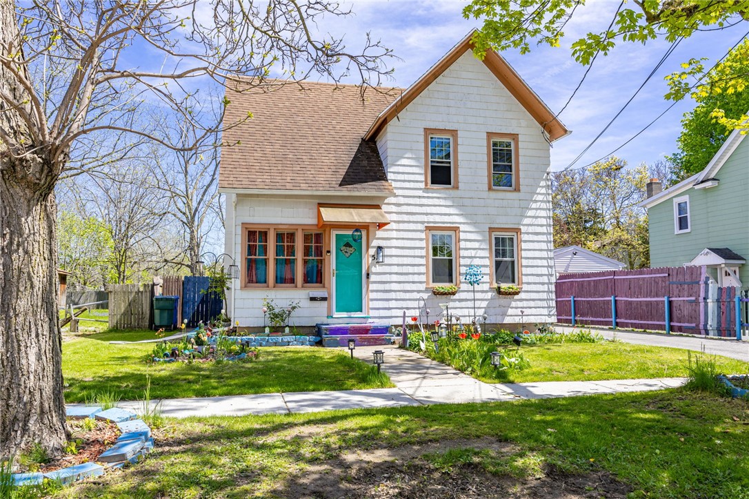 52 Clayton Street Rochester, NY 14612 - Photo 1 of 32