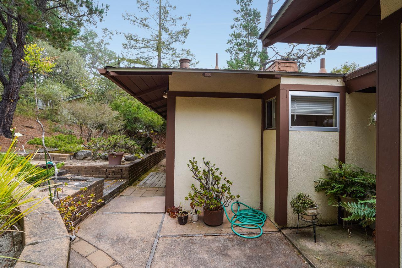 3 Forest Knoll Road Monterey, CA 93940 - Photo 2 of 63 a couple of potted plants in front of door