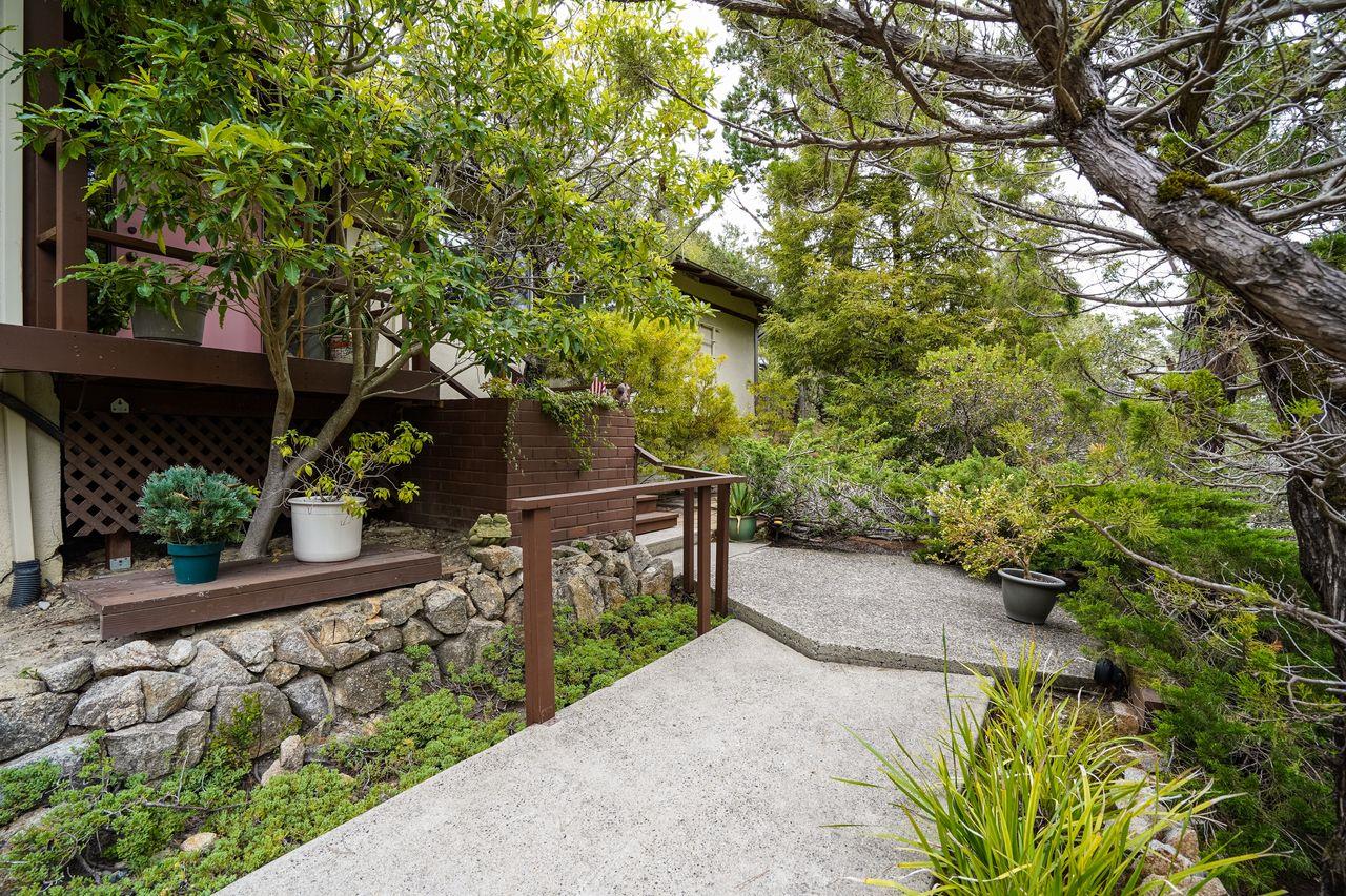 3 Forest Knoll Road Monterey, CA 93940 - Photo 22 of 63