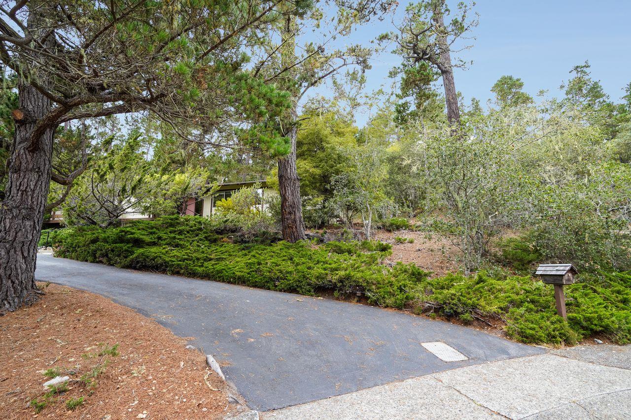3 Forest Knoll Road Monterey, CA 93940 - Photo 7 of 63