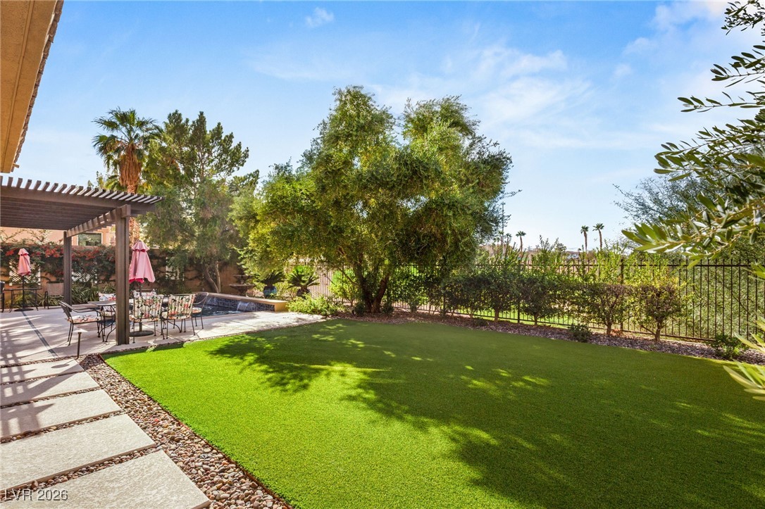 937 Rue Grand Paradis Lane Henderson, NV 89011 - Photo 11 of 85