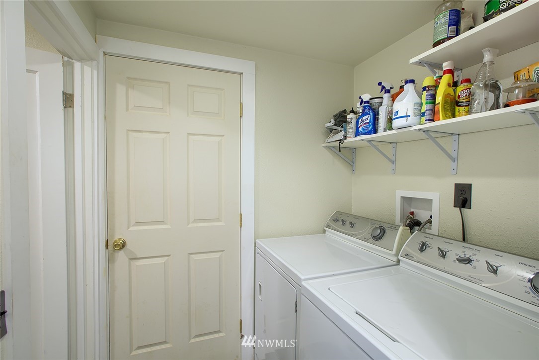340 Pelly Avenue North Renton, WA 98057 - Photo 8 of 11