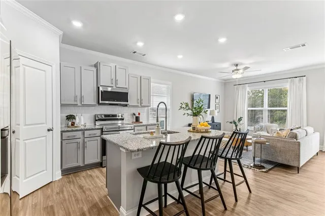 $2,000 | 4005 Sunfish Lane, Unit PLAN B, Flowery Branch, GA 30542