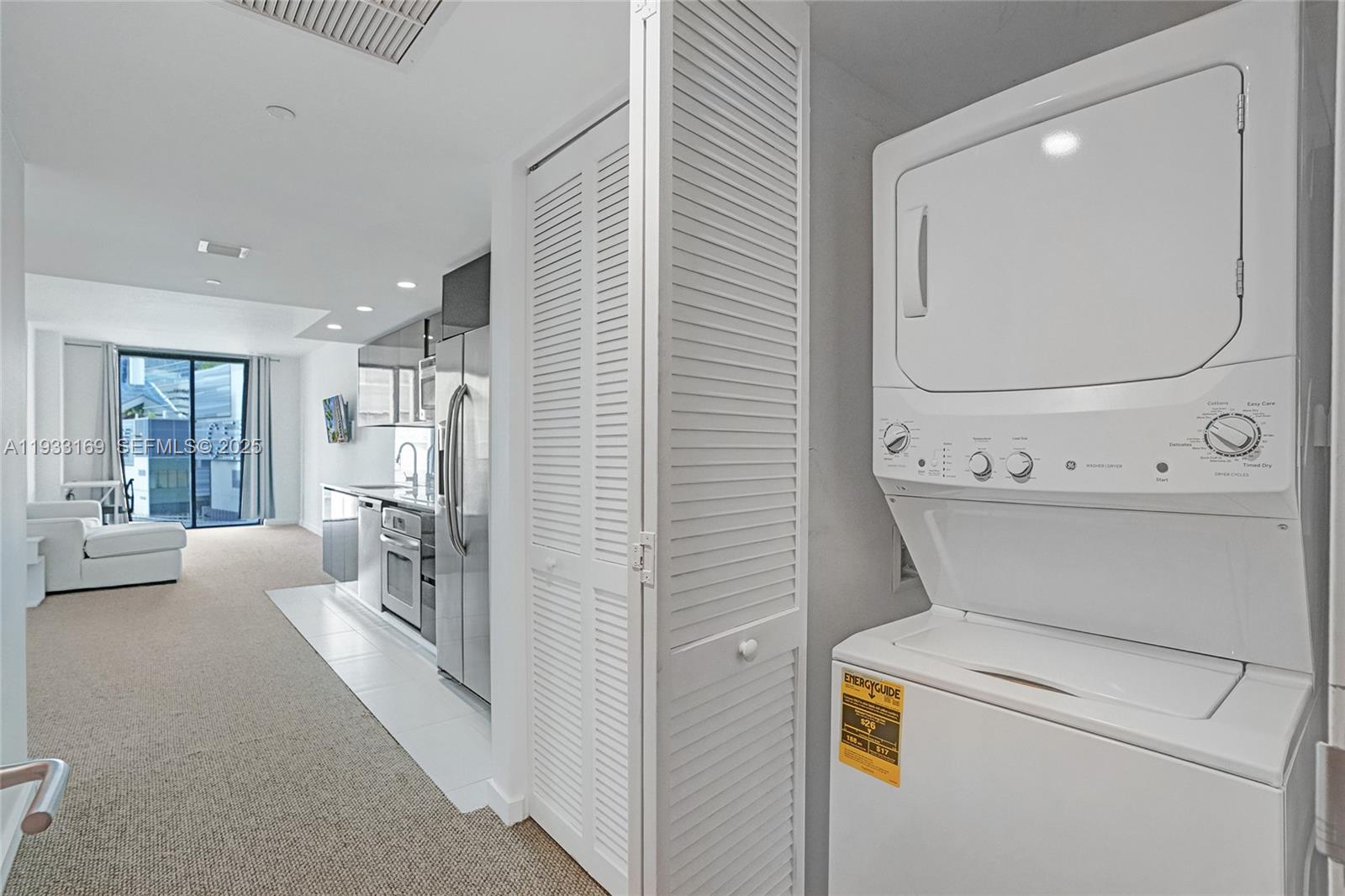 31 Southeast 6th Street, Unit 805 Miami, FL 33131 - Photo 18 of 33