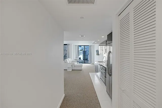 $325,000 | 31 Southeast 6th Street, Unit 805, Miami, FL 33131