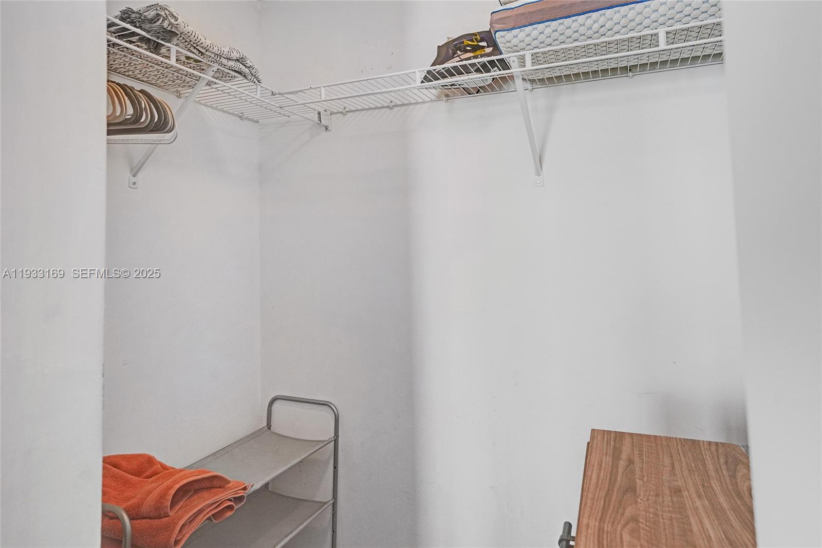 31 Southeast 6th Street, Unit 805 Miami, FL 33131 - Photo 23 of 33