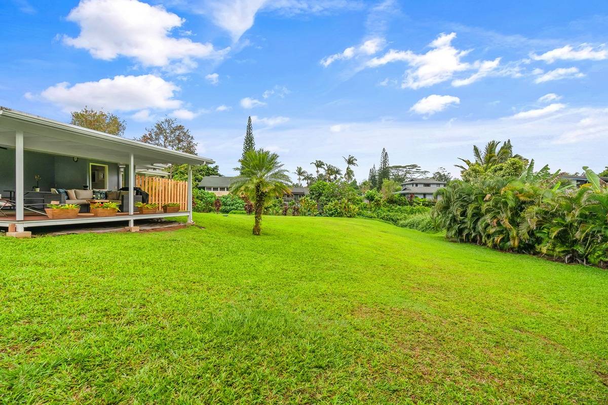 6427 Puupilo Road Kapaa, HI 96746 - Photo 26 of 27 a view of a house with a big yard