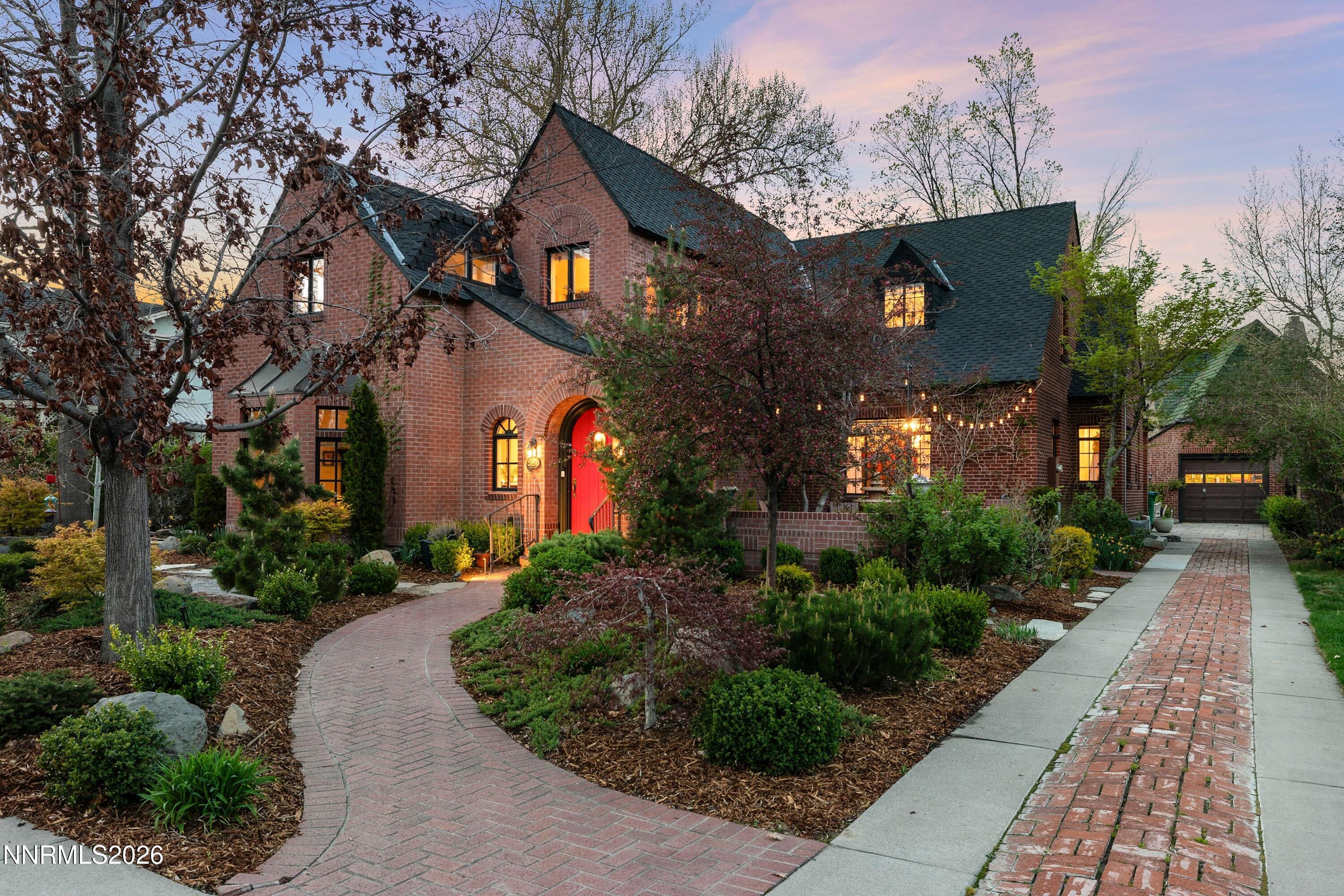 001_1-print-581_ridge_front_3_294