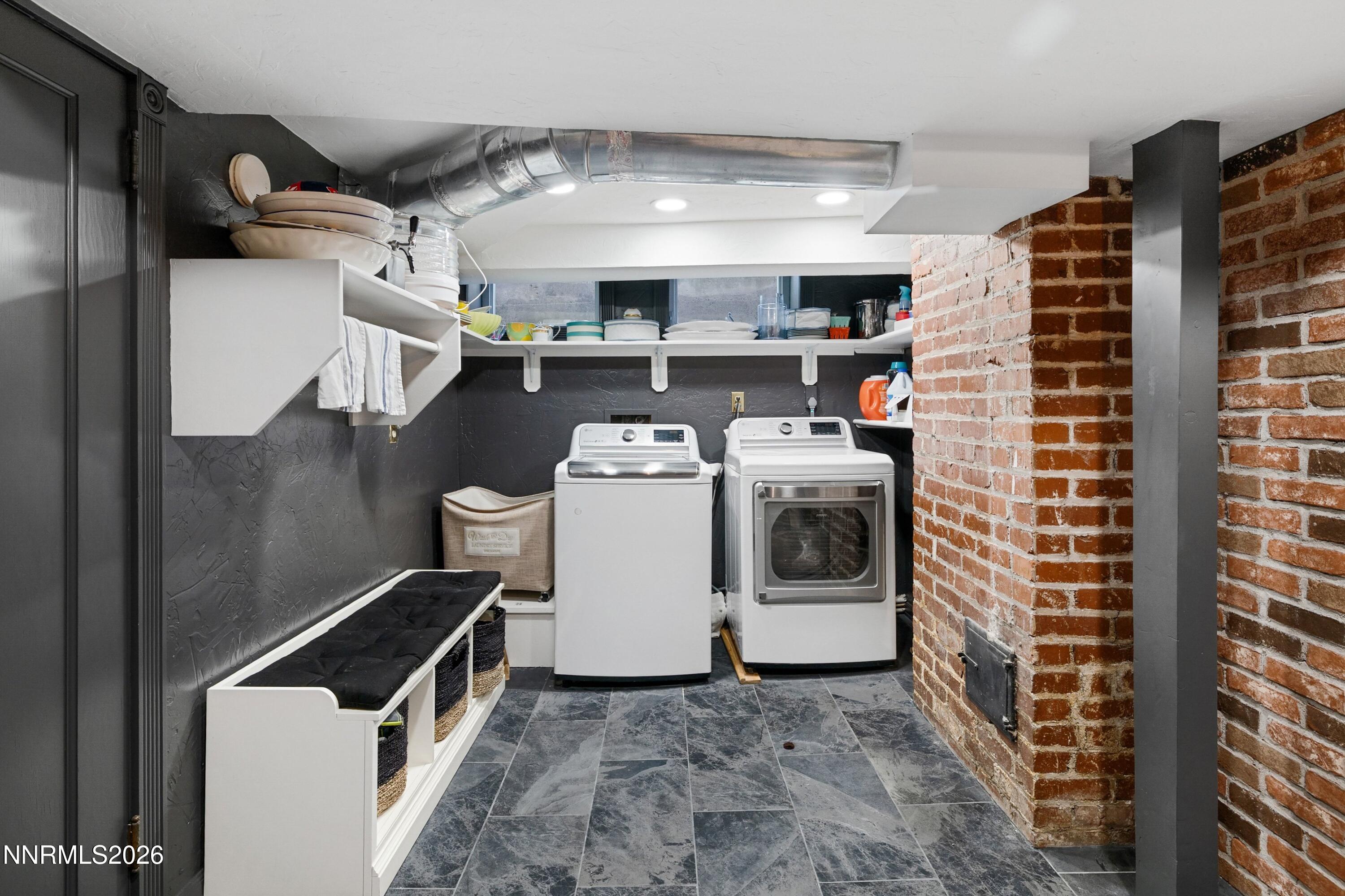 581 Ridge Street Reno, NV 89501 - Photo 51 of 88 056_63-print-581_ridge-39_716