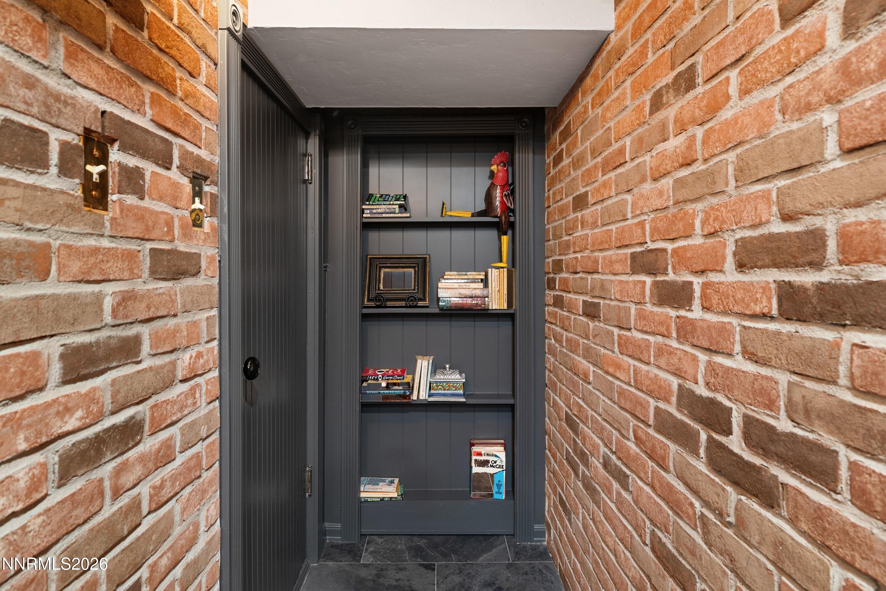 581 Ridge Street Reno, NV 89501 - Photo 52 of 88 057_65-print-581_ridge-41_389