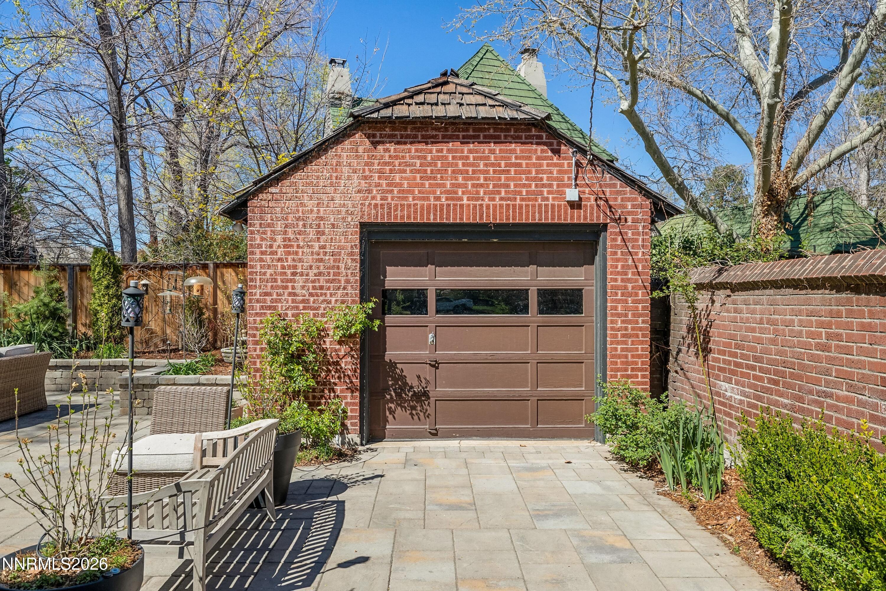 581 Ridge Street Reno, NV 89501 - Photo 63 of 88 066_33-print-581_ridge-9_864