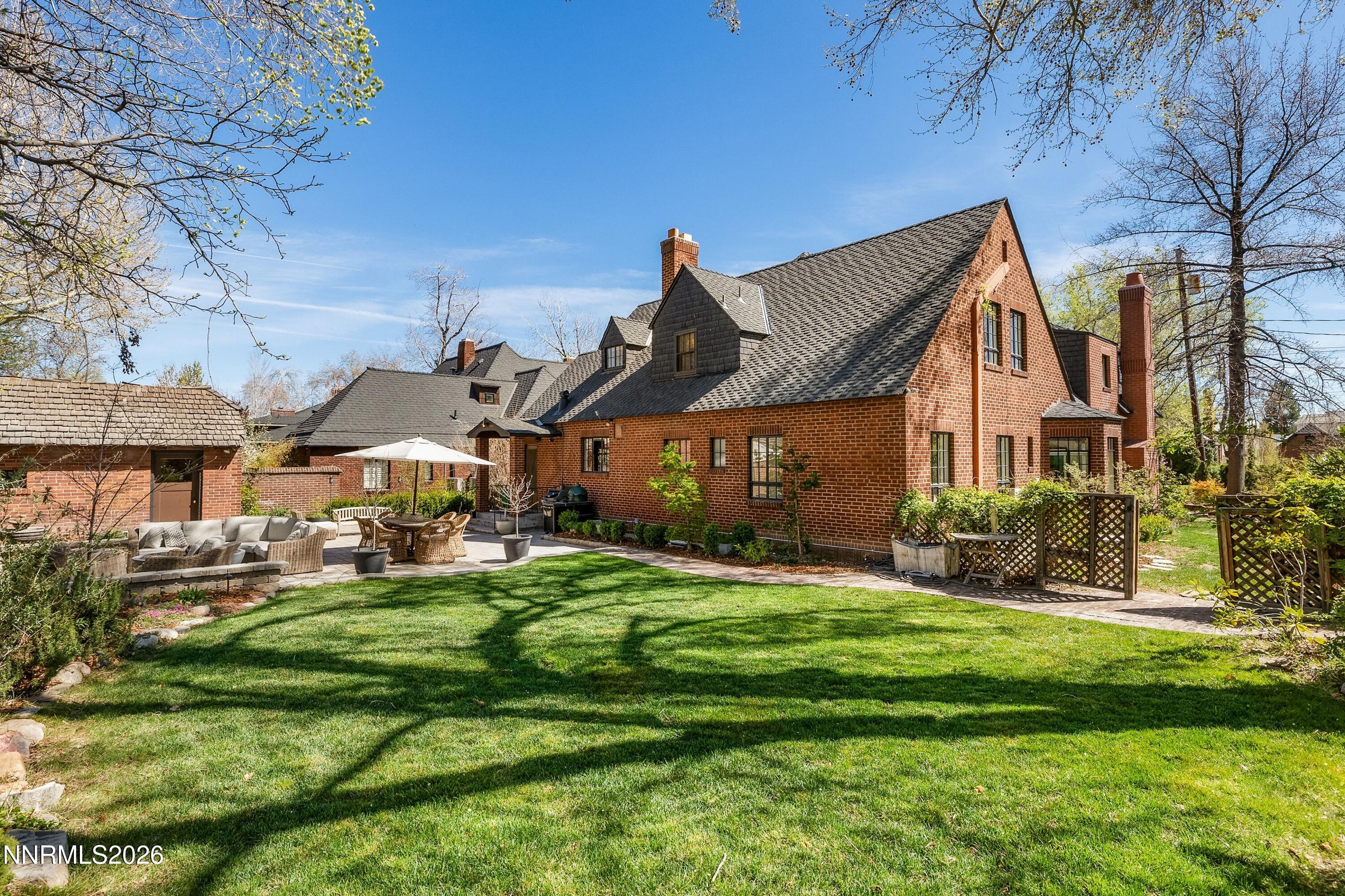 581 Ridge Street Reno, NV 89501 - Photo 67 of 88 069_36-print-581_ridge-12_784