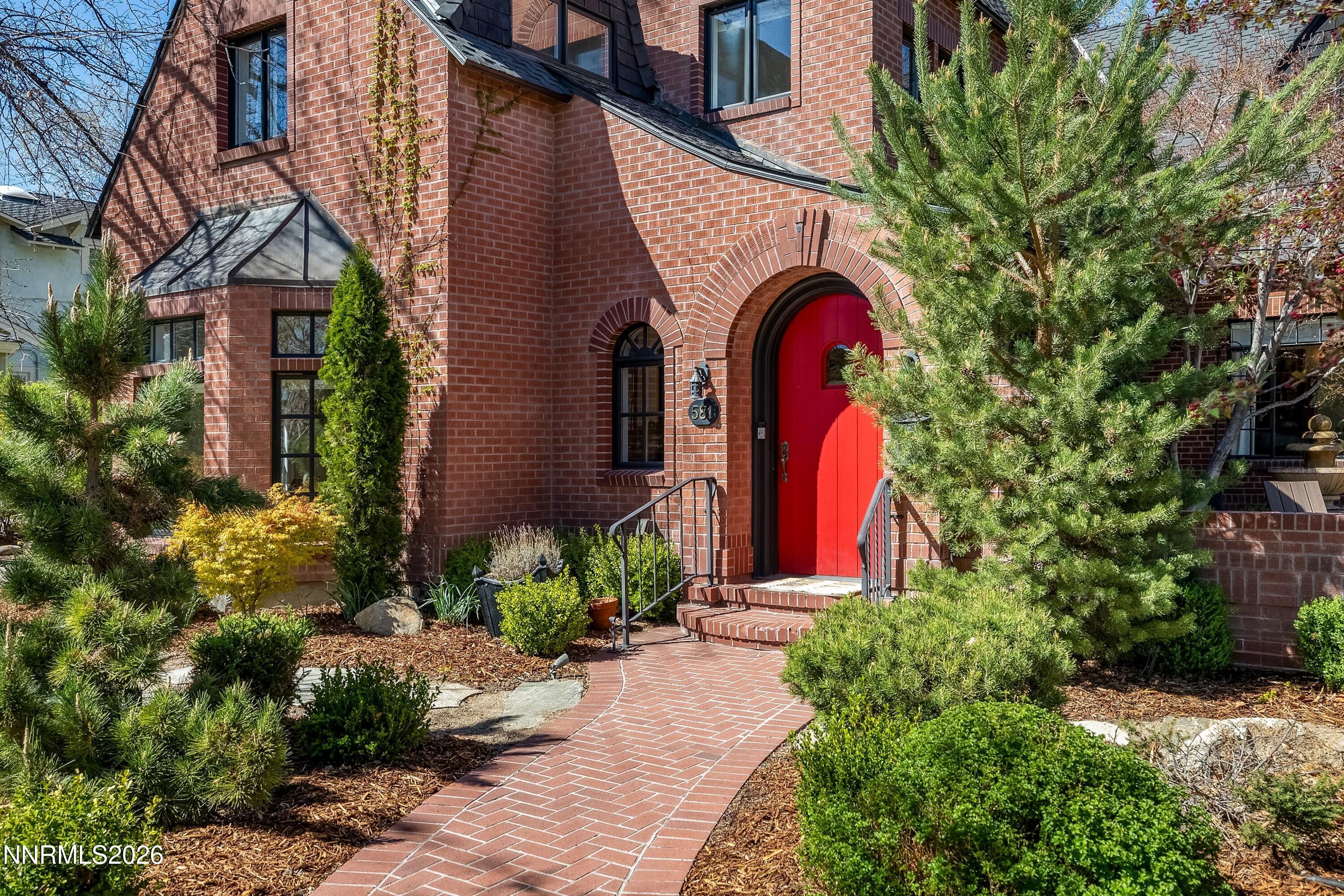 581 Ridge Street Reno, NV 89501 - Photo 77 of 88 079_28-print-581_ridge-3_290