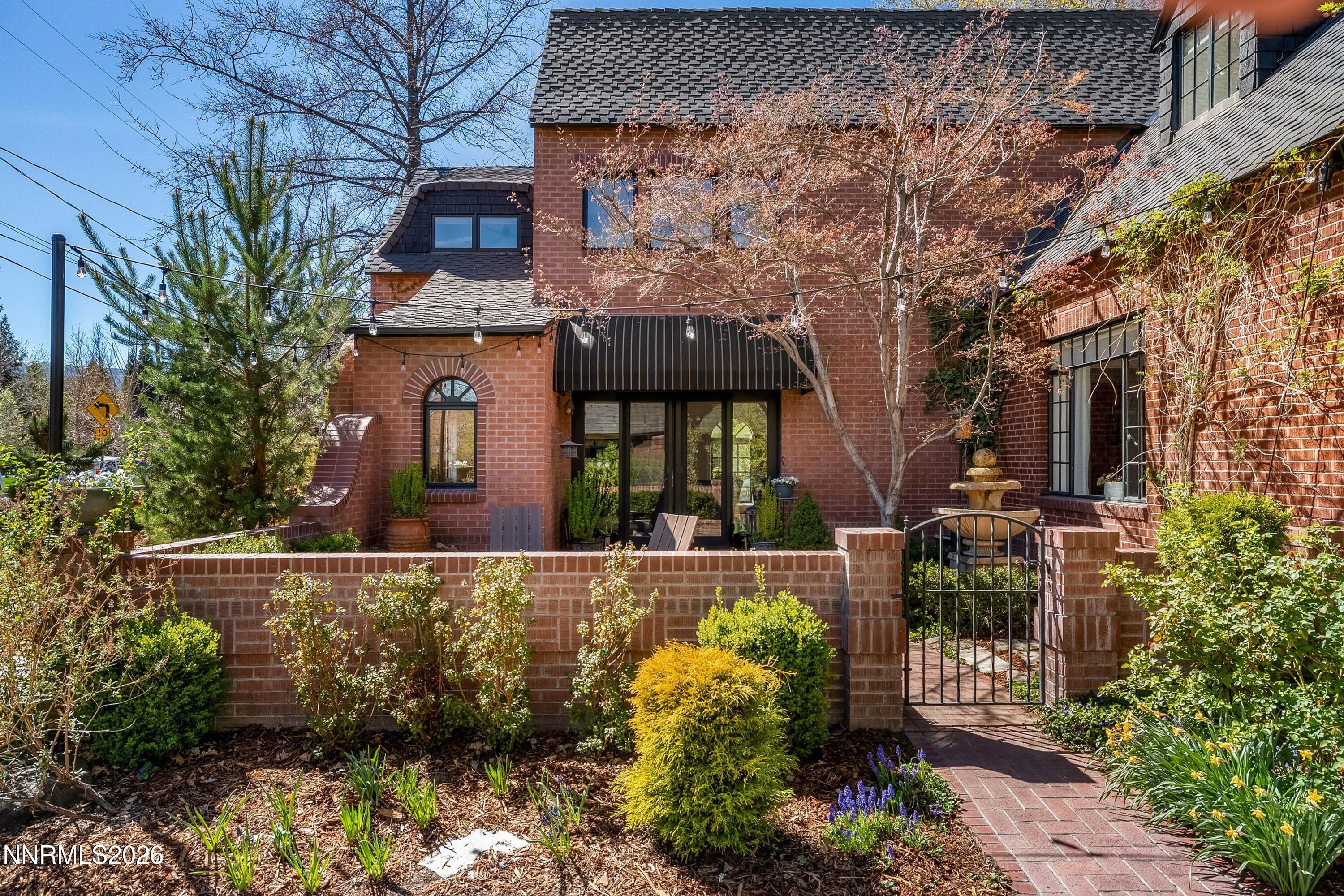 581 Ridge Street Reno, NV 89501 - Photo 8 of 88 080_29-print-581_ridge-5_896