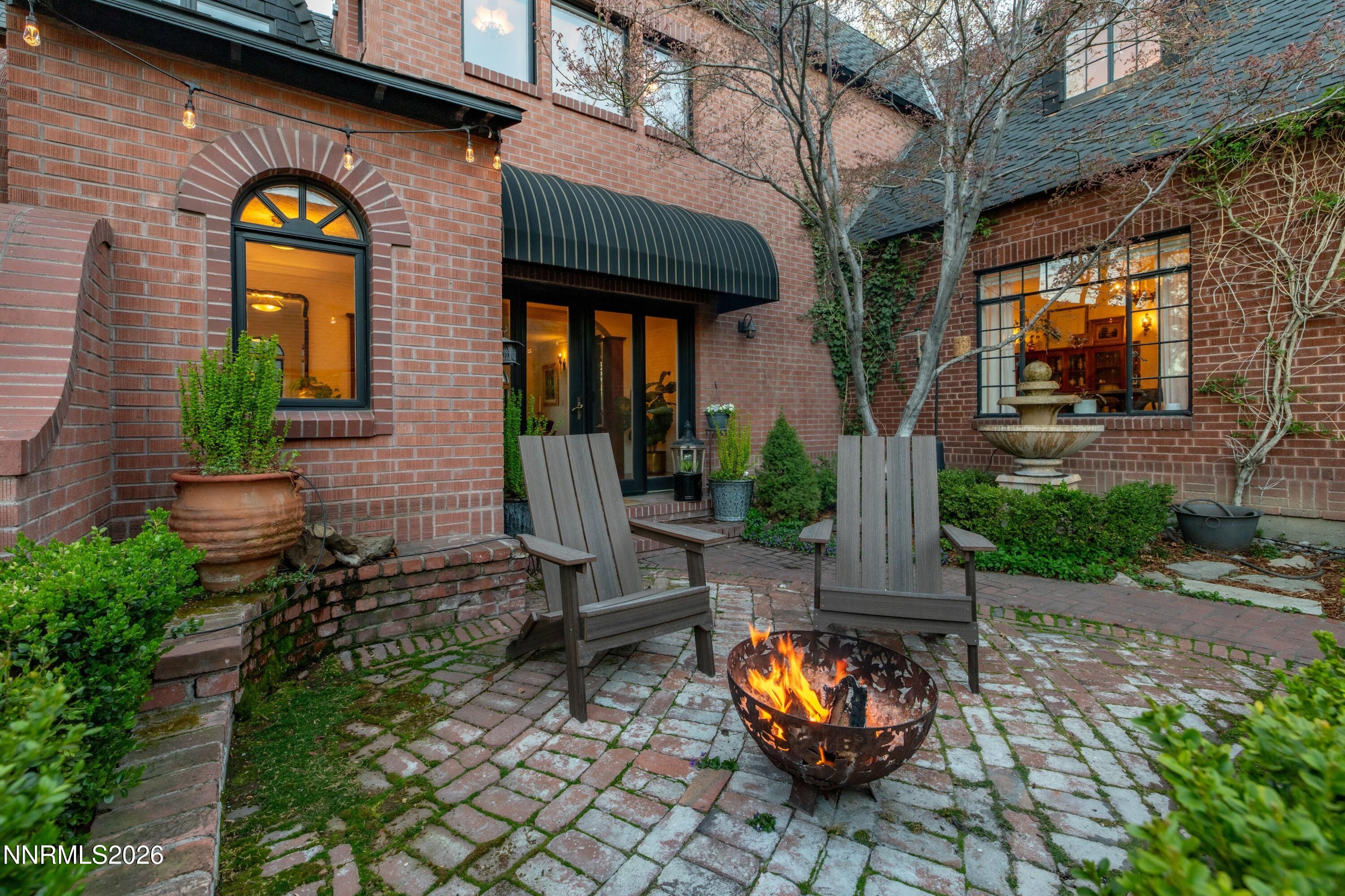 581 Ridge Street Reno, NV 89501 - Photo 86 of 88 011_5-print-581_ridge_front_73