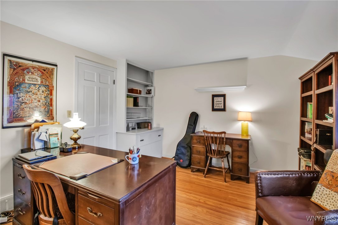 54 Surrey Amherst, NY 14221 - Photo 24 of 46 2nd bedroom with hardwood flooring