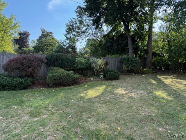 54 Surrey Amherst, NY 14221 - Photo 41 of 46 backyard with lots of space