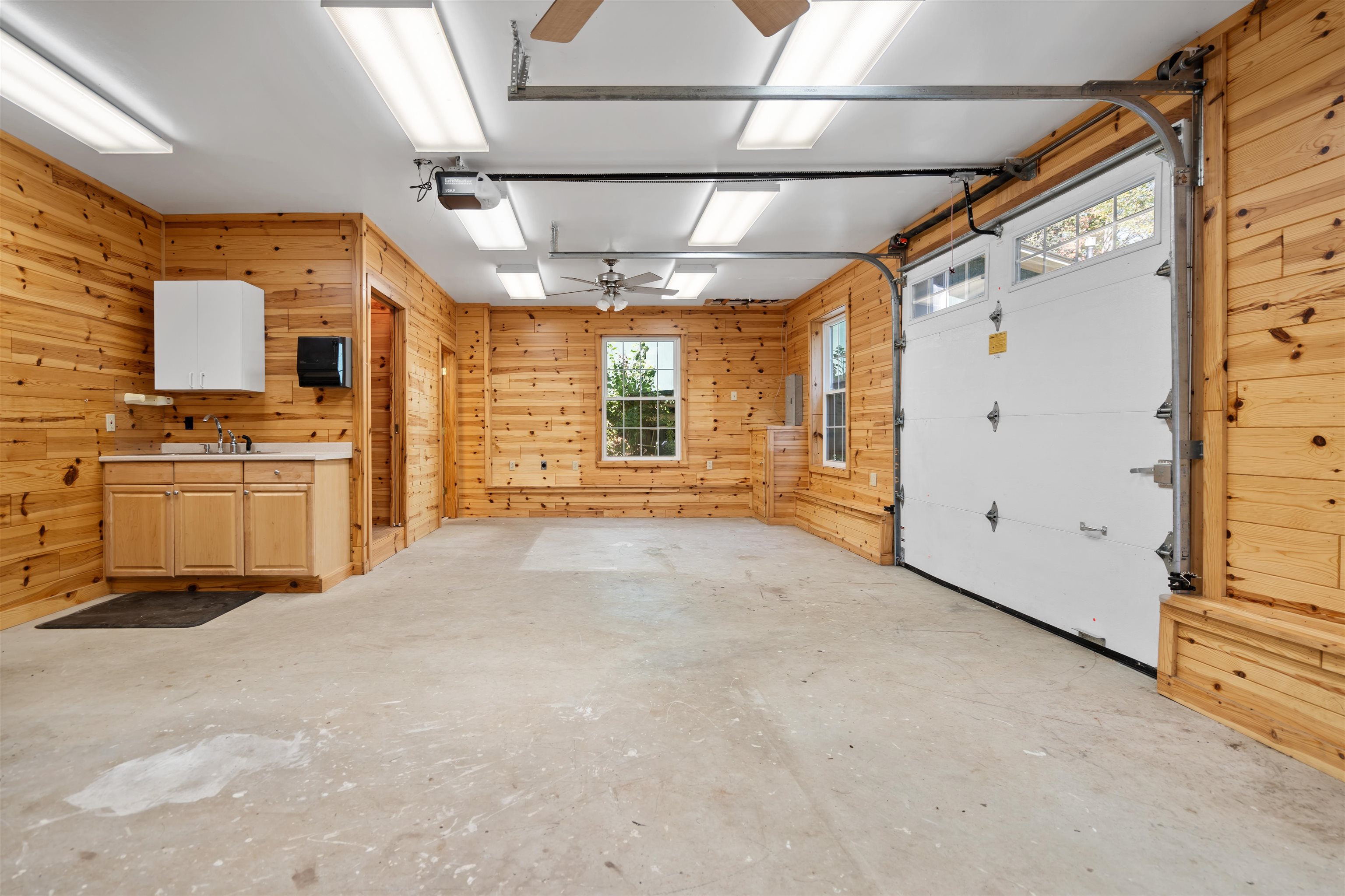 347 New Hampshire Rte 175 Holderness, NH 03245 - Photo 36 of 54