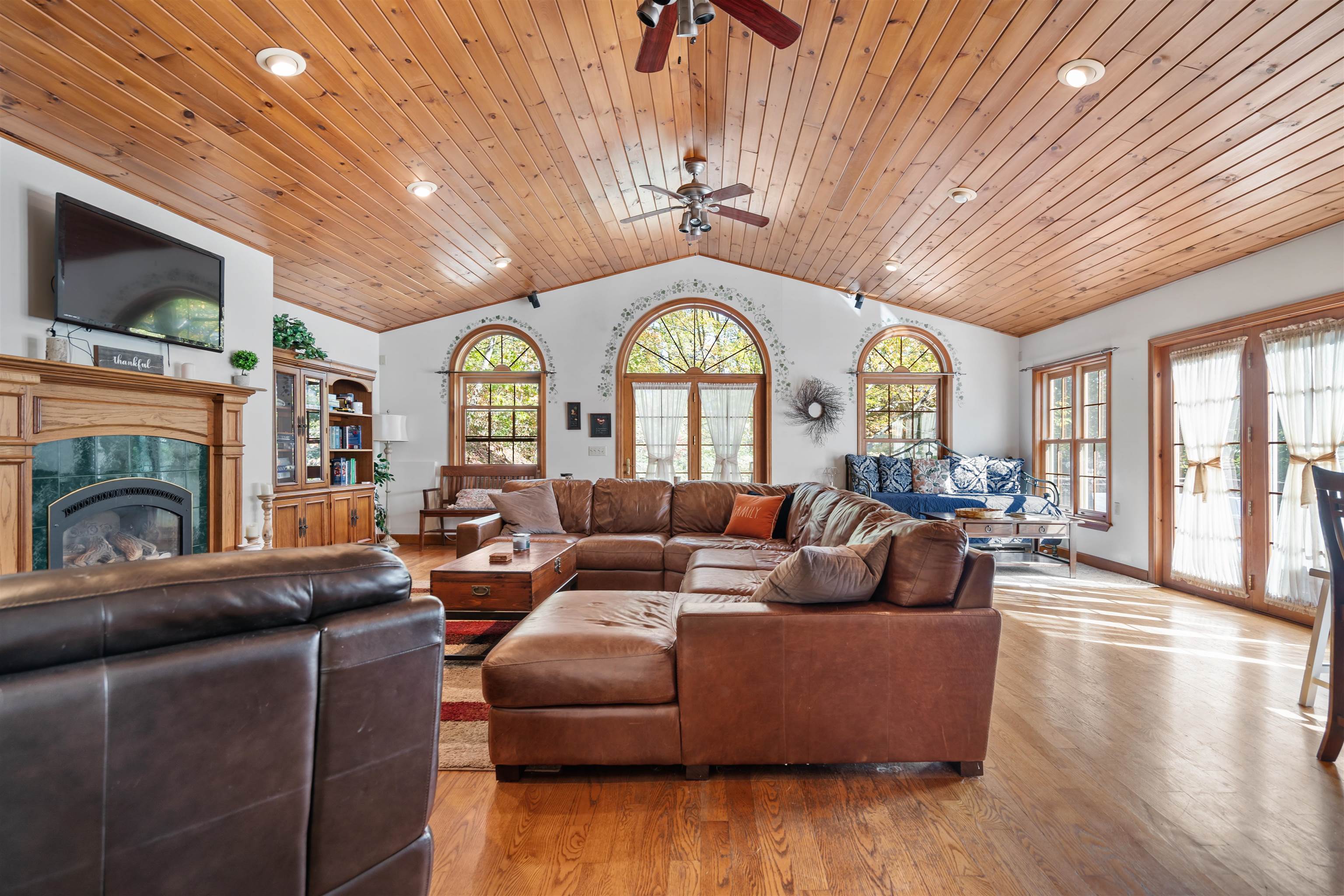 347 New Hampshire Rte 175 Holderness, NH 03245 - Photo 6 of 54