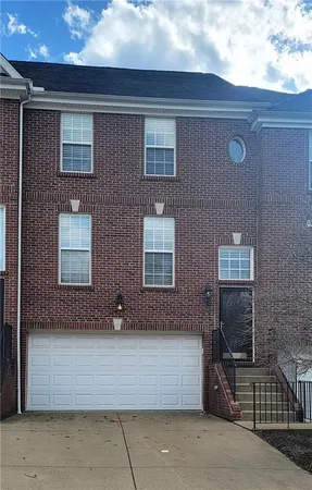 $2,795 | 523 East Vanderbilt Drive, Mars, PA 16046
