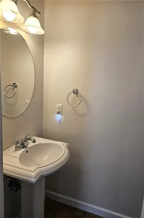 $2,795 | 523 East Vanderbilt Drive, Mars, PA 16046