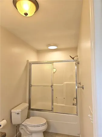 $2,795 | 523 East Vanderbilt Drive, Mars, PA 16046