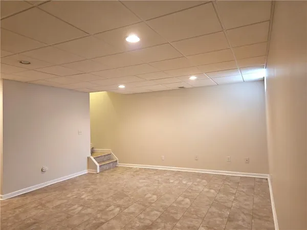 $2,795 | 523 East Vanderbilt Drive, Mars, PA 16046