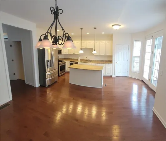 $2,795 | 523 East Vanderbilt Drive, Mars, PA 16046